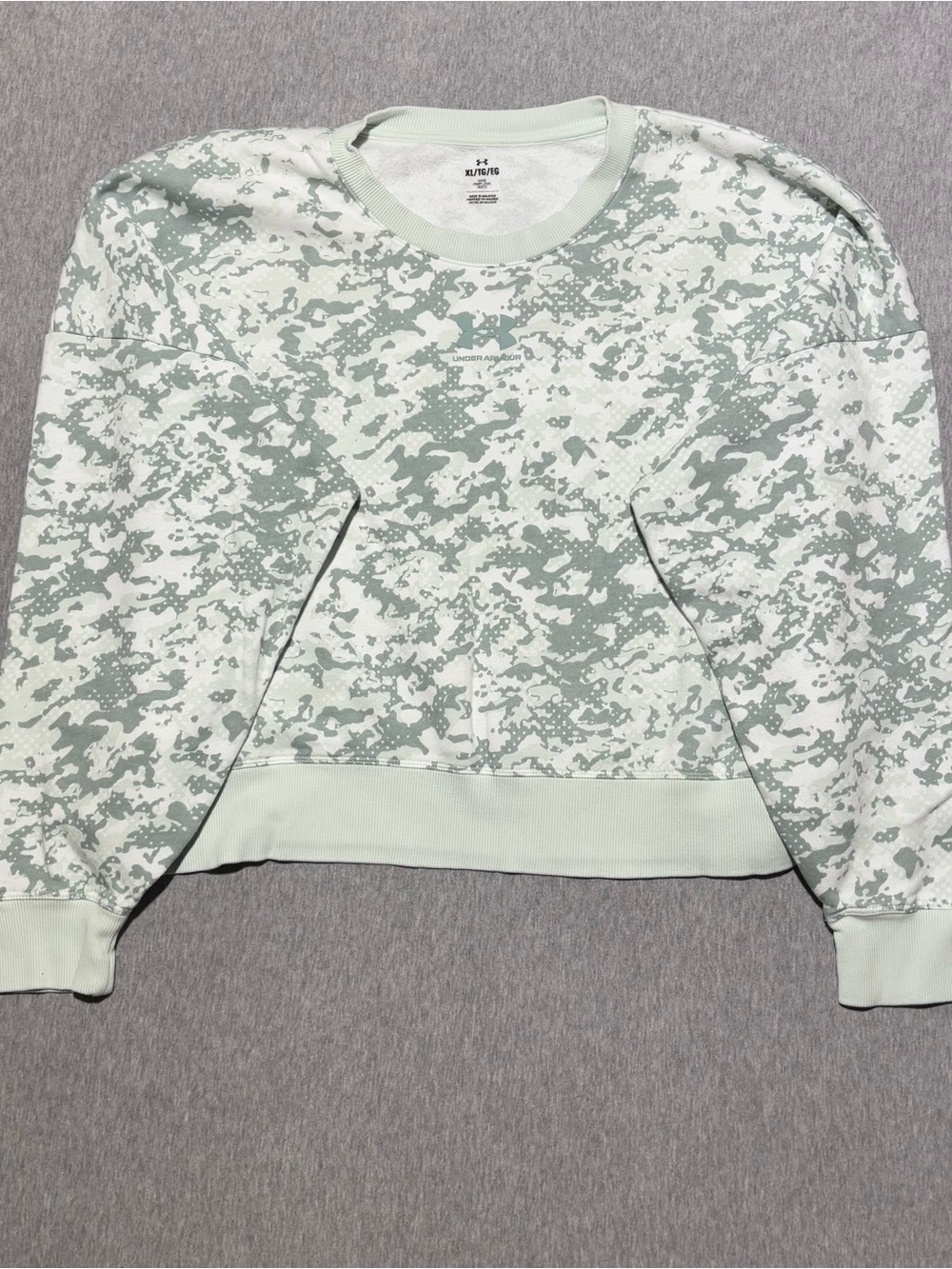 Under Armour Gray Camo Crewneck Sweatshirt